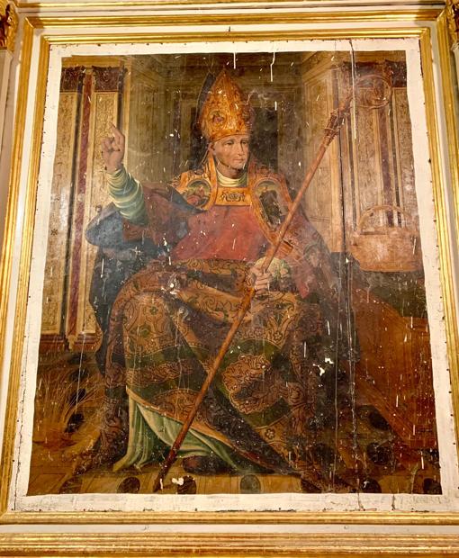 San Julián vestido de Pontifical